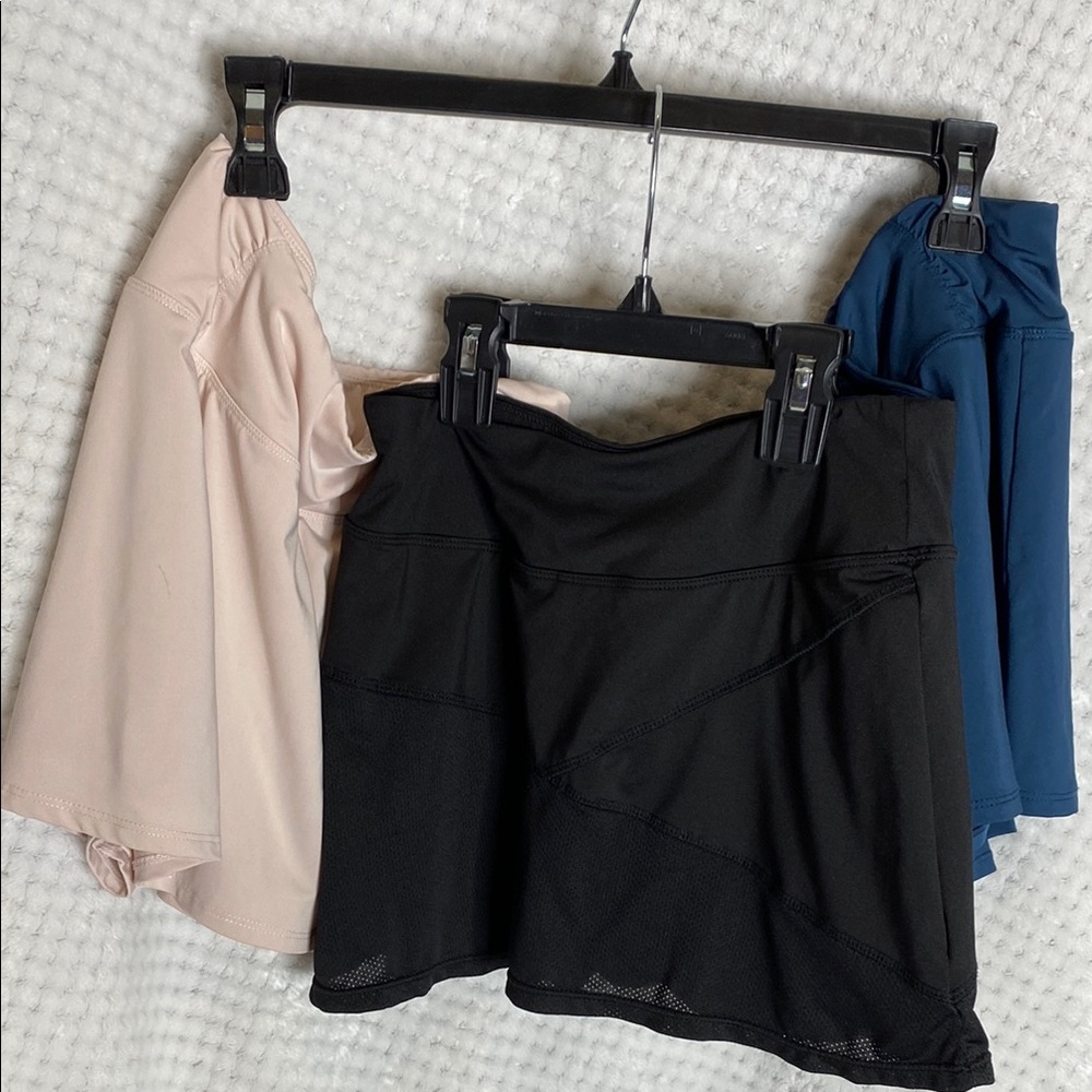 Layer 8 girls activewear skort bundle